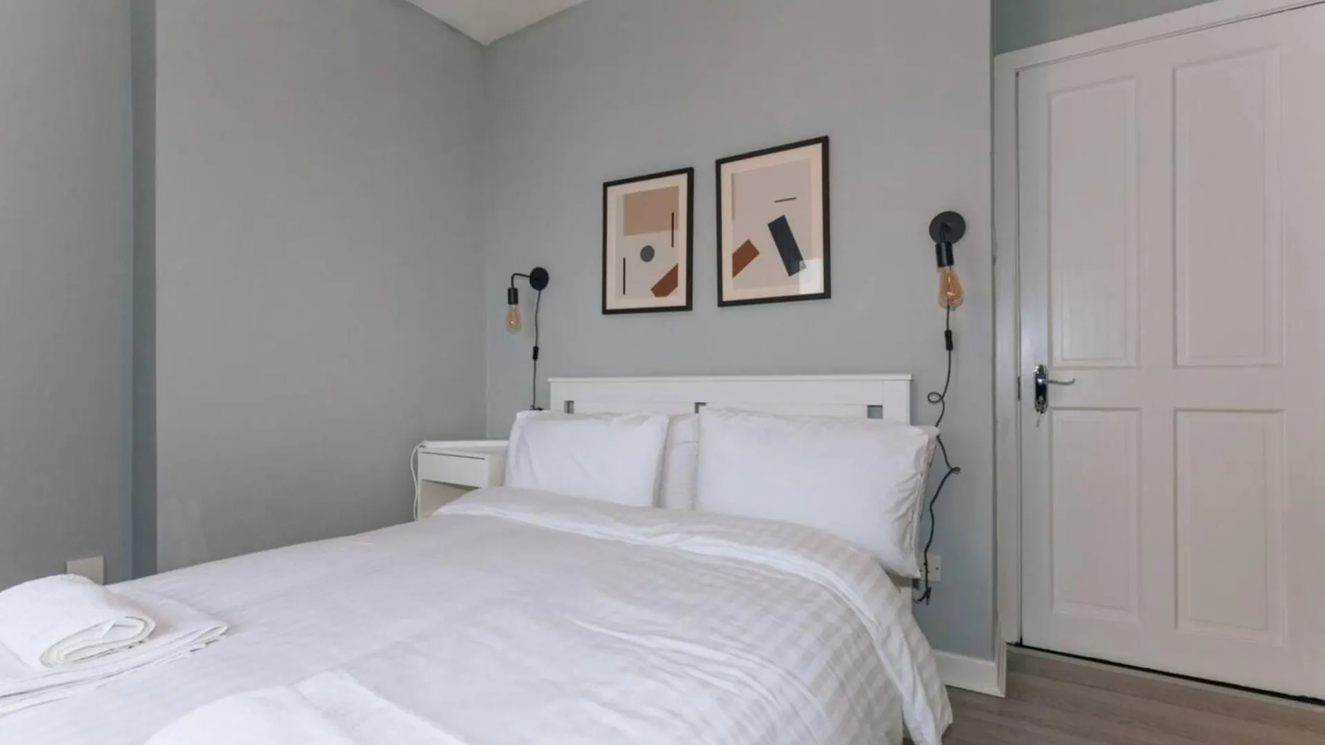 Centrally Located & Spacious 4Bd House- St Kevin'S 都柏林 0*,